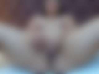 LuciaEvansC's Live Sex Cam Show