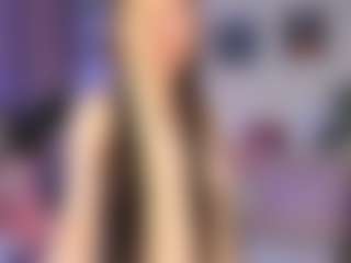 Live cam show with luvienne-rose - Gagging on fuck-show.com