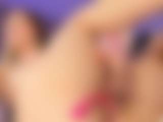 Live cam show with luvienne-rose - Brown Hair Petite on Dare Cams