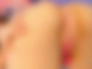 Live cam show with luvienne-rose - Thin on AdultVida.com