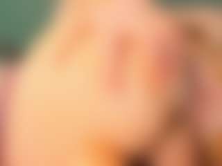Live cam show with luvienne-rose - Gagging on milfzrlive.com