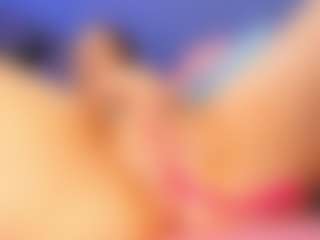 Live cam show with luvienne-rose - Brown Hair Toys on intimatelivegirls.com