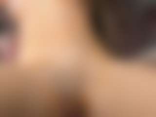 Live cam show with luvienne-rose - Handjob on TeamSkeetLive
