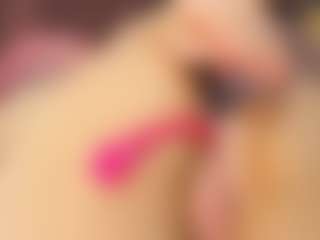 luvienne-rose's Live Sex Cam Show