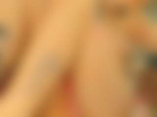Live cam show with luvienne-rose - White on justonemore.cc | united states