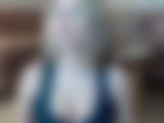 MeganBlaze's Live Sex Cam Show