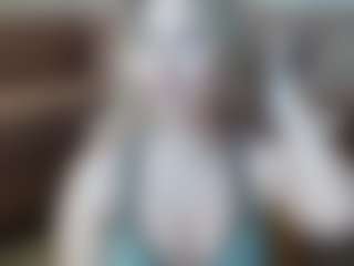 Live cam show with MeganBlaze - Athletic on Milfs Live