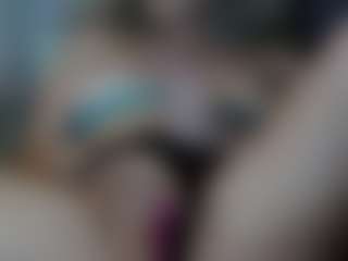 Live cam show with MeganBlaze - Joi on StripNow