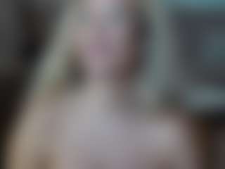 MeganBlaze's Live Sex Cam Show