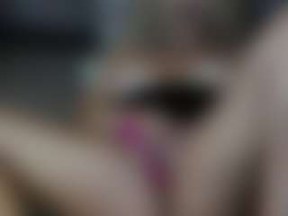 MeganBlaze's Live Sex Cam Show