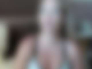 Live cam show with MeganBlaze - Athletic on CSO-WL