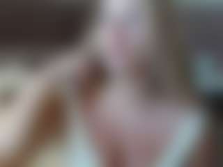 MeganBlaze's Live Sex Cam Show