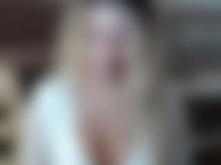 MeganBlaze's Live Sex Cam Show