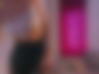 Live cam show with Ruby - New Tattoos on Mixed Magazine Live