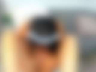 Live cam show with sienna-luxor - Brown Hair Teen (18+) on Mixed Magazine Live