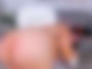 sienna-luxor's Live Sex Cam Show