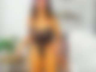 Live cam show with sienna-luxor - Young Adult on Fling VIP Chat