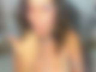 sienna-luxor's Live Sex Cam Show