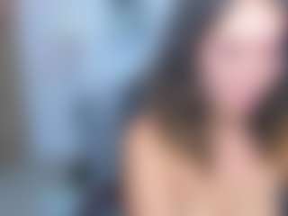 Live cam show with sienna-luxor - Fingers on SxyPornLive
