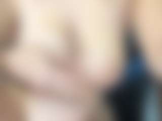 sienna-luxor's Live Sex Cam Show