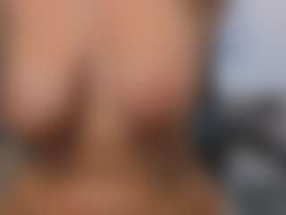 sienna-luxor's Live Sex Cam Show