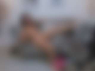 sienna-luxor's Live Sex Cam Show