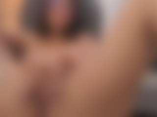 sienna-luxor's Live Sex Cam Show