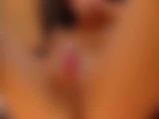 Live cam show with sienna-luxor - Camel Toe on CamClone