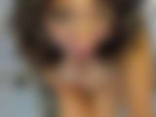 Live cam show with sienna-luxor - Green Eyes on Hubzter Live