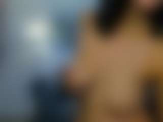 Live cam show with sienna-luxor - Body Massage on Camsoda