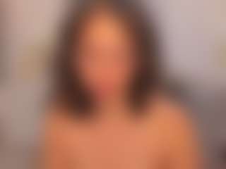 sienna-luxor's Live Sex Cam Show