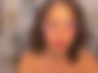 sienna-luxor's Live Sex Cam Show