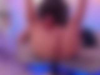 sienna-luxor's Live Sex Cam Show