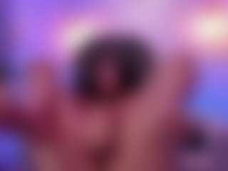 Live cam show with sienna-luxor - Spank Brown Hair on madthumbs