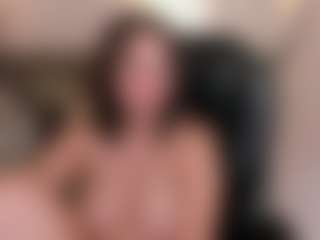 sienna-luxor's Live Sex Cam Show