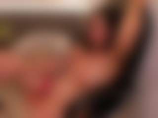 Live cam show with sienna-luxor - Erotic Dance on CamSodaAdn