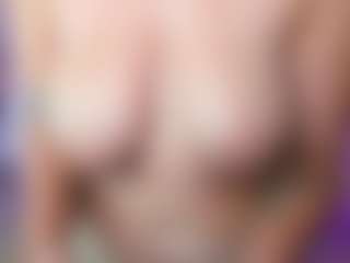 Live cam show with sienna-luxor - Lush Brown Hair on Ass Tok