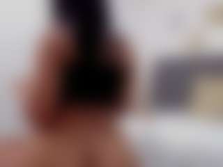 Live cam show with silvanadelatorree - Gagging on Fling VIP Chat