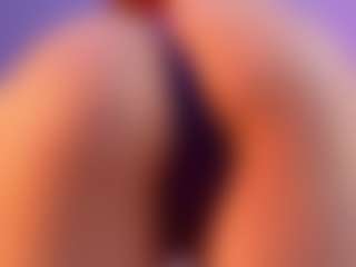 AgataBella's Live Sex Cam Show
