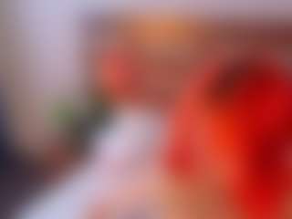 Live cam show with AgataBella - Flashing on crypto-cams