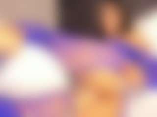 Live cam show with Amara-Rosseee - Athletic on hotwifechat.live