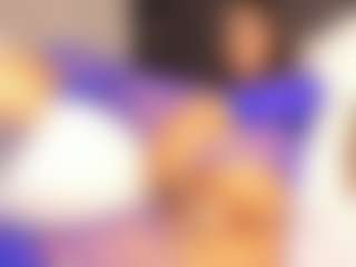 Live cam show with Amara-Rosseee - Ass Bouncing on parknlotfishbdy