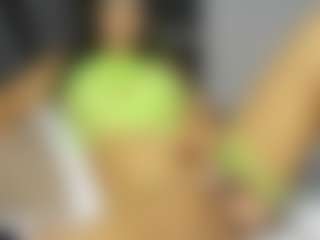 Live cam show with Amara-Rosseee - Striptease on Camsoda