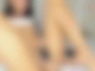 Amara-Rosseee's Live Sex Cam Show
