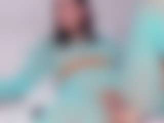 Amara-Rosseee's Live Sex Cam Show