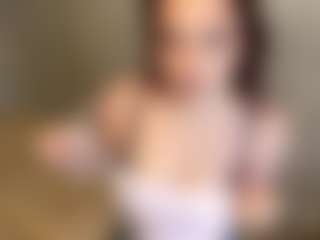 AnnemarieHolderby's Live Sex Cam Show