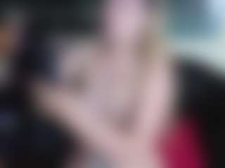 Live cam show with Dionekiss - Green Eyes on testsause.com