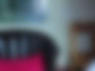 Live cam show with Dionekiss - Green Eyes on eurowanks.com