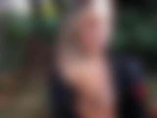 Dionekiss's Live Sex Cam Show