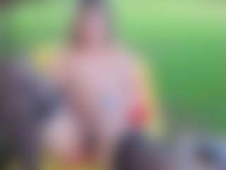 Dionekiss's Live Sex Cam Show